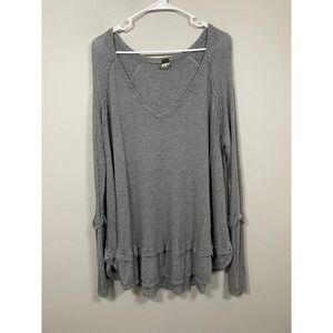Free People We The Free Laguna Thermal Top in Gray Size Medium